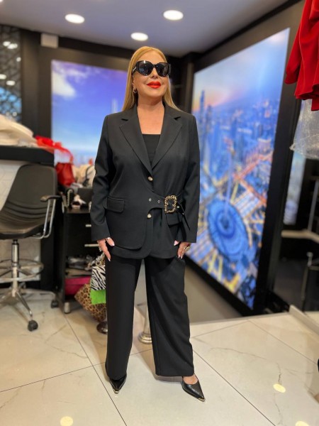 Женский Костюм Iness (Большие размеры)