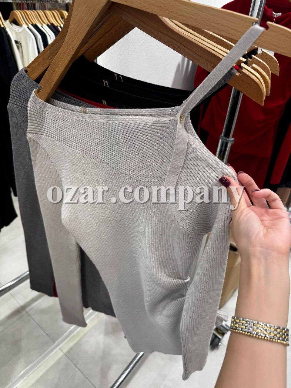 Женский Лонгслив Trikotto