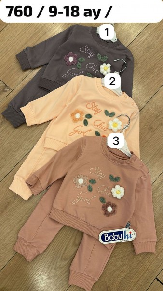 Костюм Для Девочки Babyhi (9-12-18мес.)