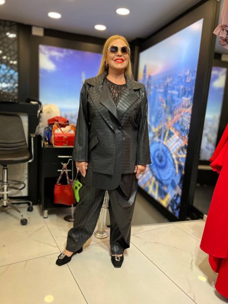 Женский Костюм Iness (Большие размеры)