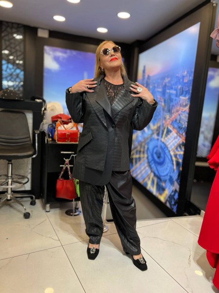 Женский Костюм Iness (Большие размеры)