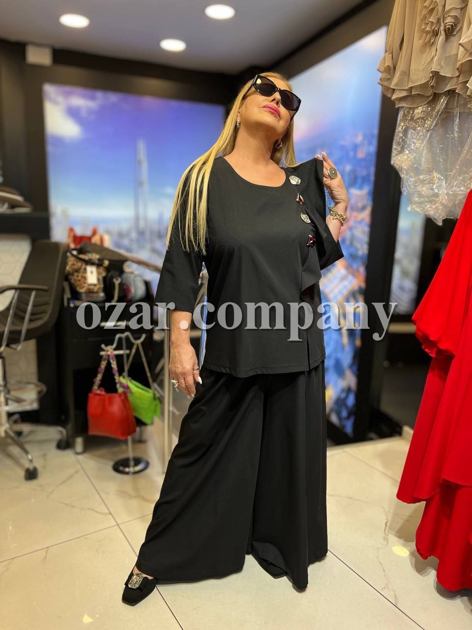 Женский Костюм Iness (Большие размеры)