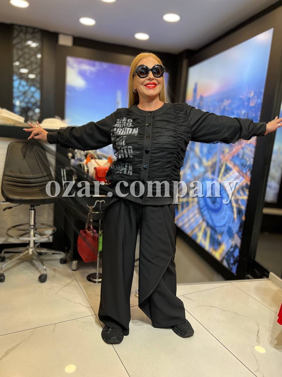 Женский Костюм Iness (Большие размеры)