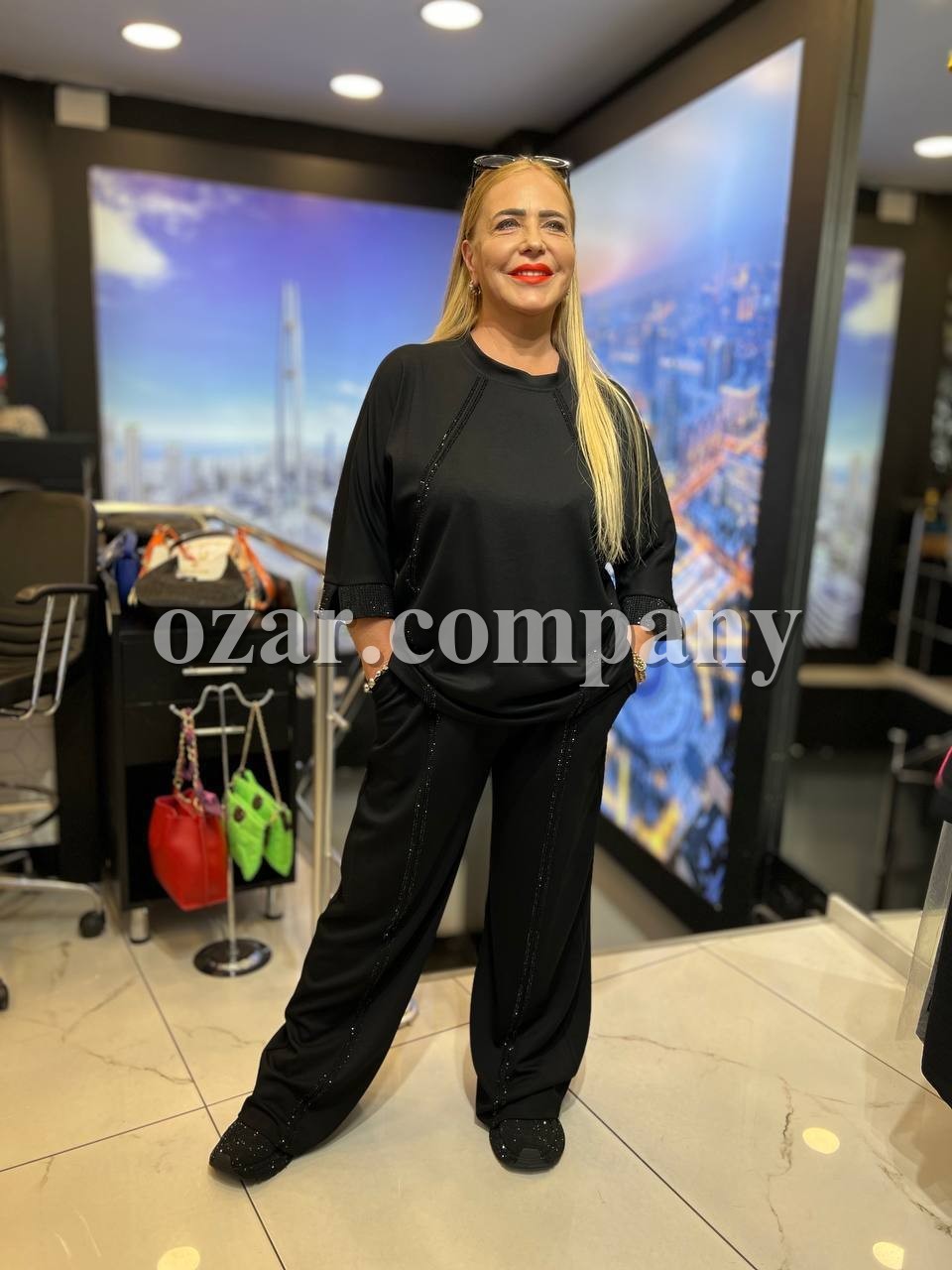 Женский Костюм Iness (Большие размеры)