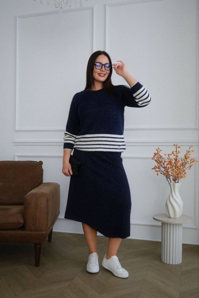 Женский Свитер Trikotto