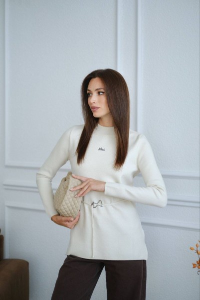 Женский Свитер Trikotto