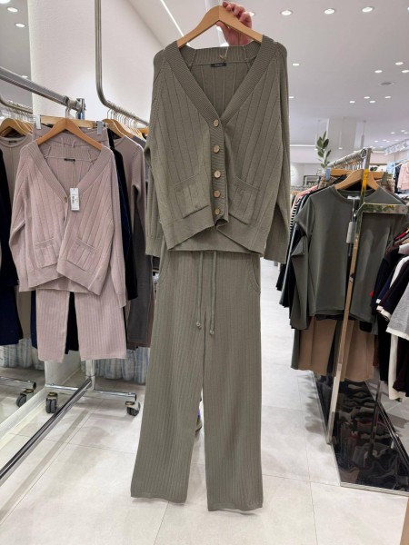 Женский Костюм Trikotto