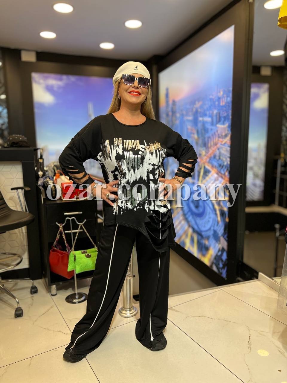 Женский Костюм Iness (Большие размеры)