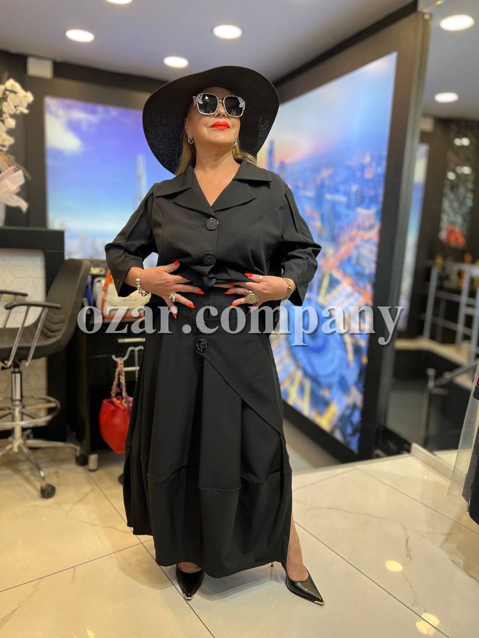 Женский Костюм Iness (Большие размеры)