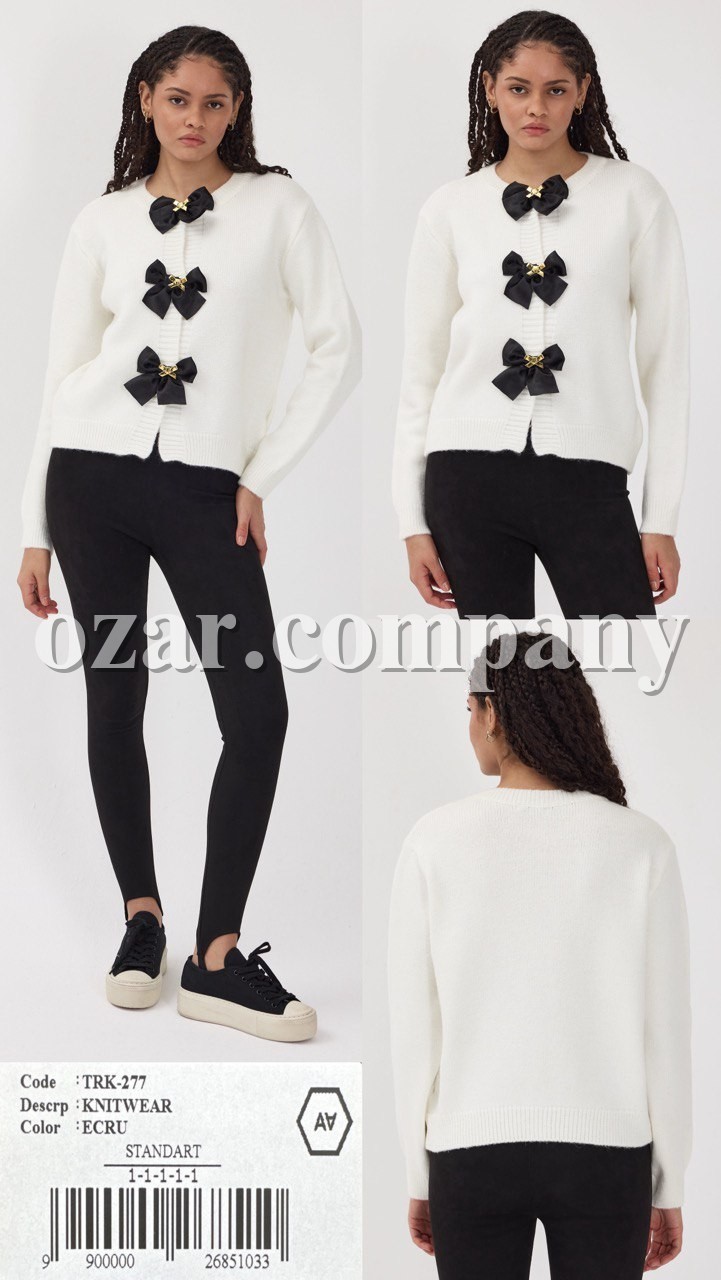 Женский Трикотажный Свитер A.M.N.