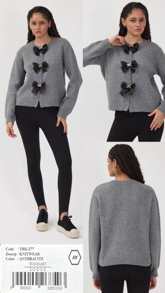 Женский Трикотажный Свитер A.M.N.