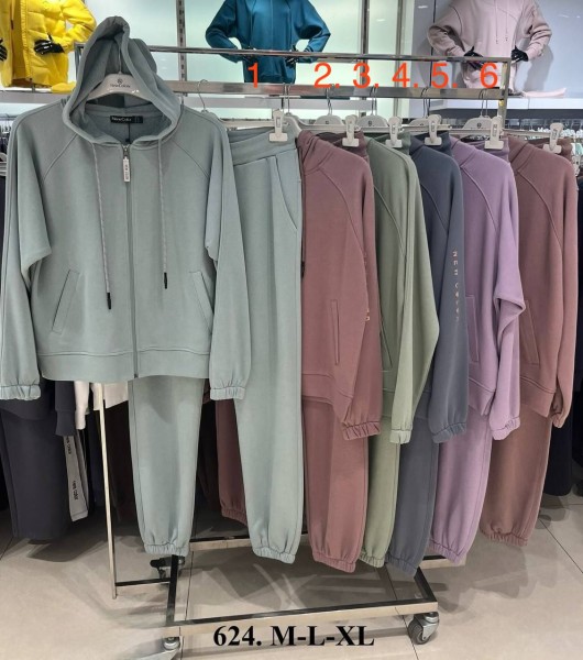 Женский Костюм New Color