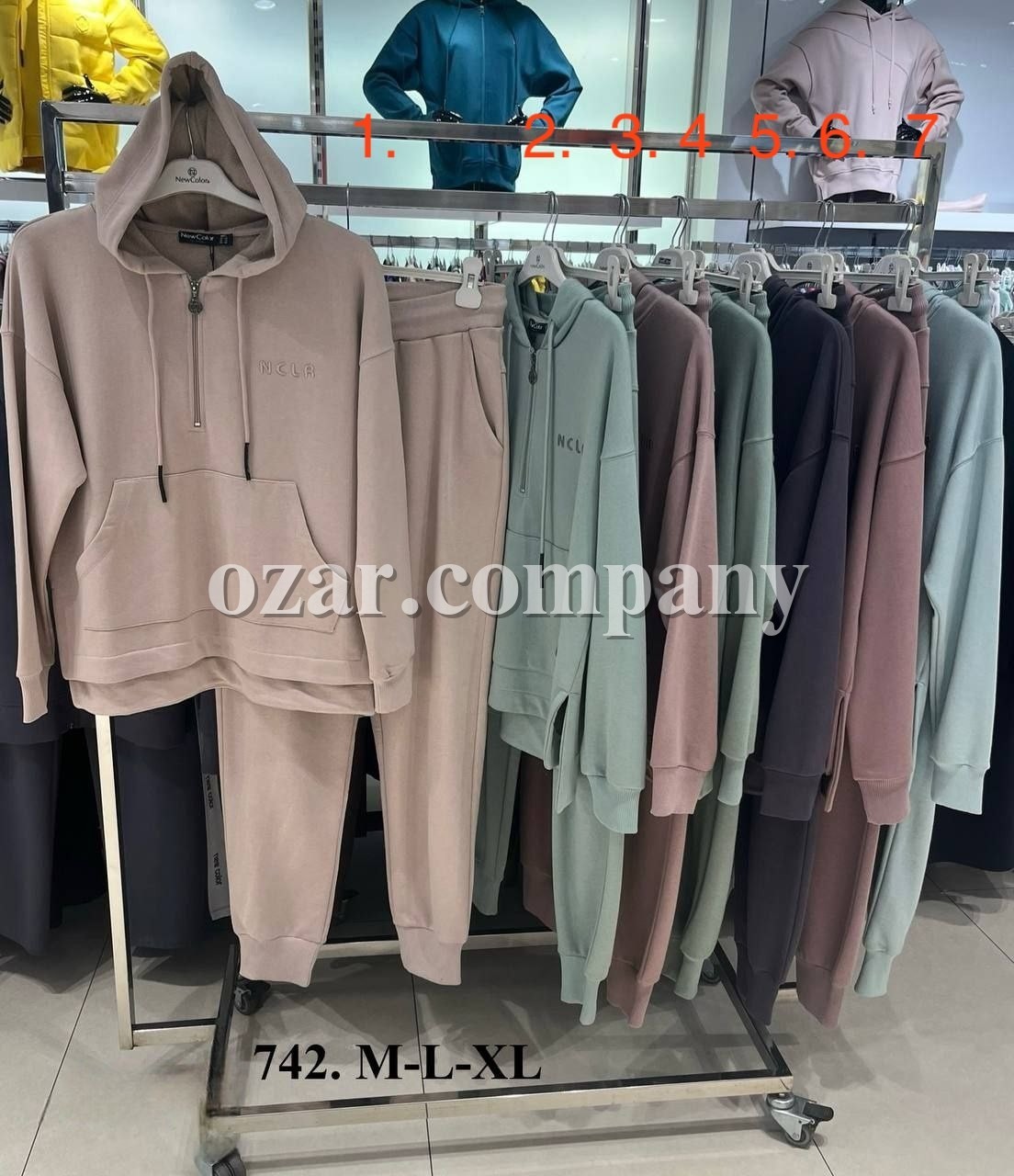 Женский Костюм New Color