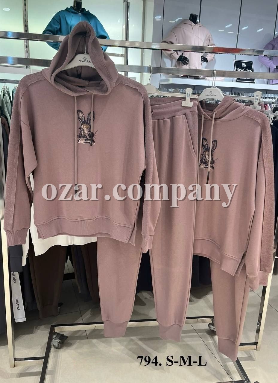 Женский Костюм New Color