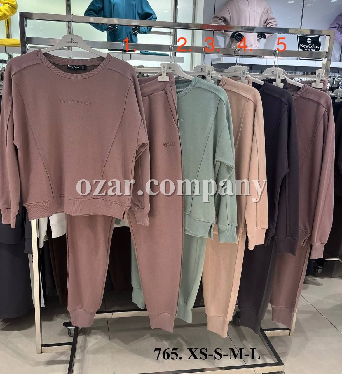 Женский Костюм New Color