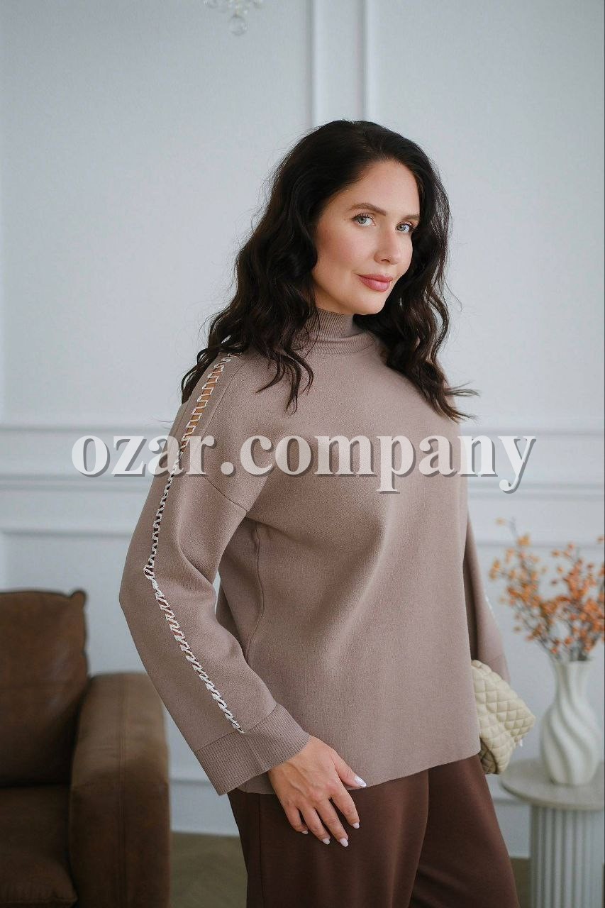 Женский Свитер Trikotto