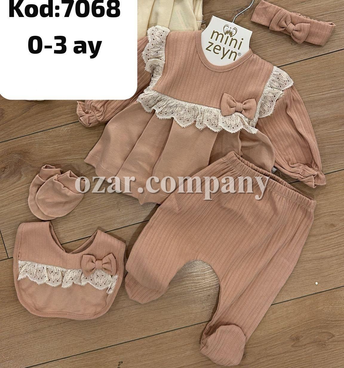 Комплект Для Девочки Mini Zeyn (0-3мес.)