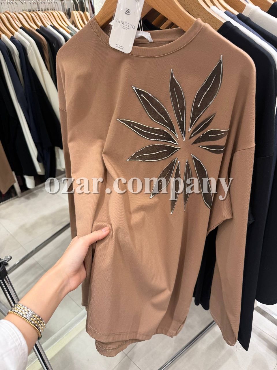 Женский Свитшот Trikotto (Большие размеры)