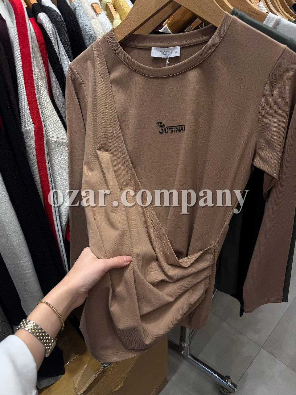 Женский Лонгслив Trikotto