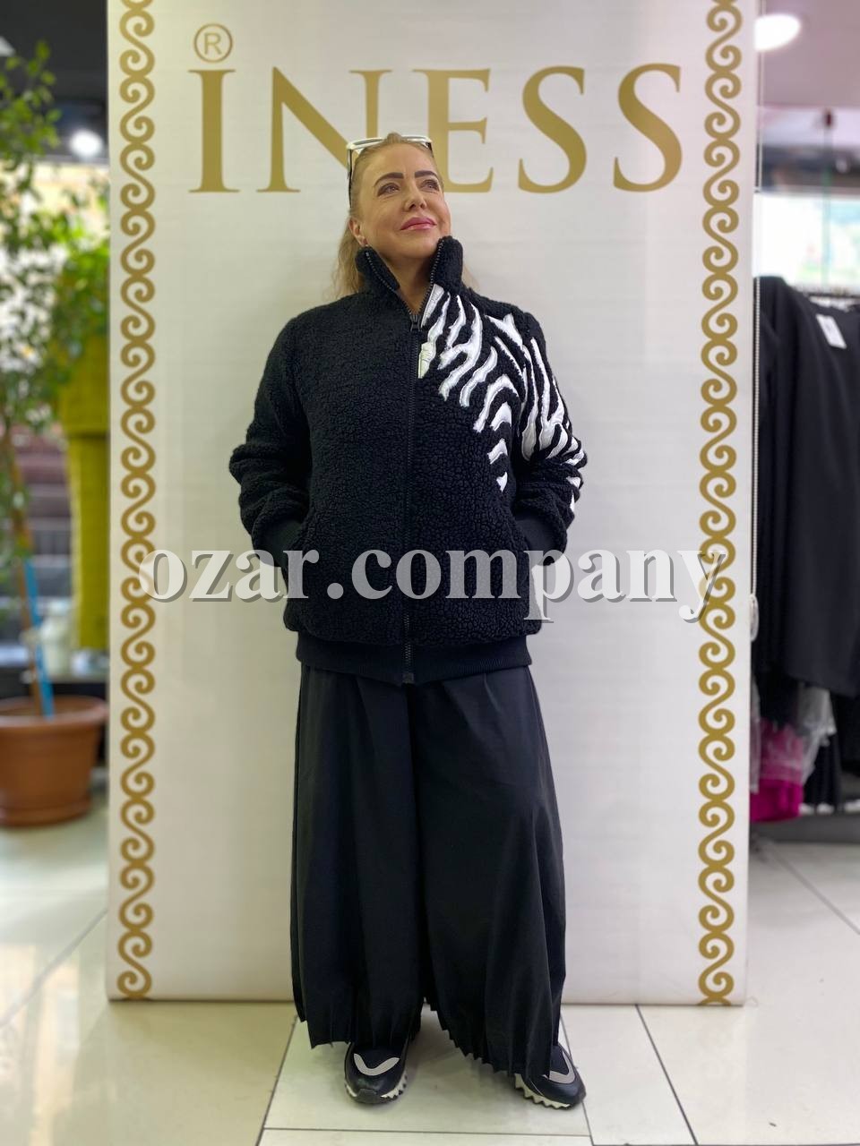 Женская Куртка Iness (Большие размеры)