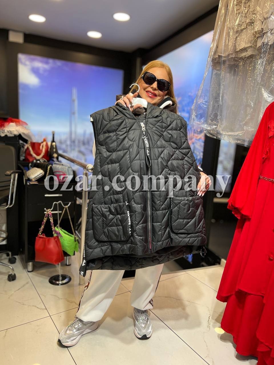 Женская Жилетка Iness (Большие размеры)