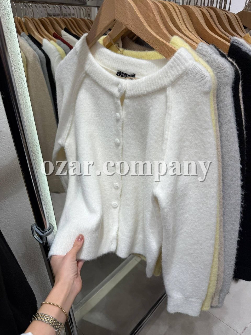 Женский Кардиган Trikotto