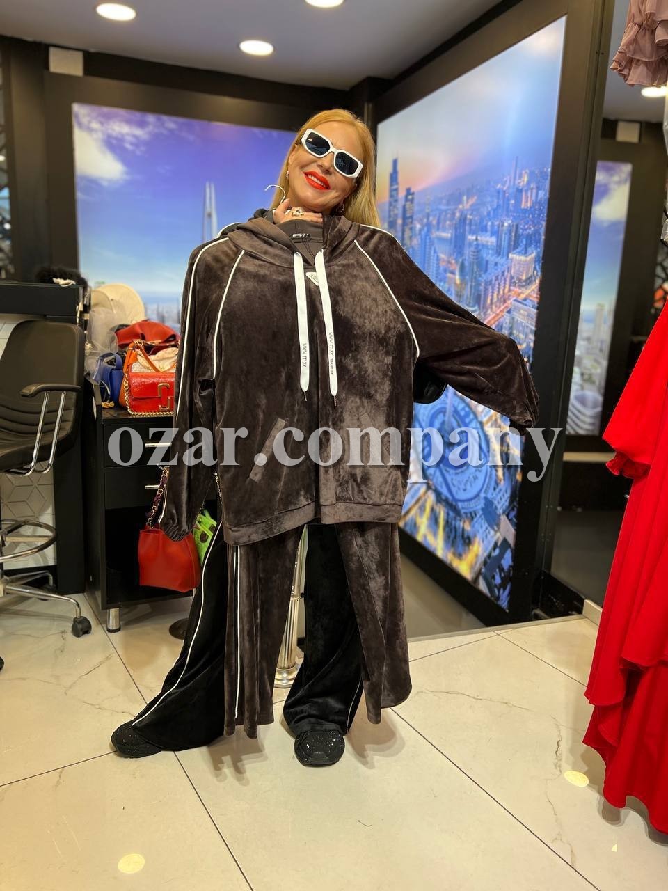 Женский Костюм Iness (Большие размеры)