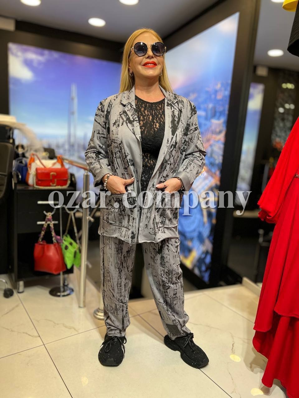 Женский Костюм Iness (Большие размеры)