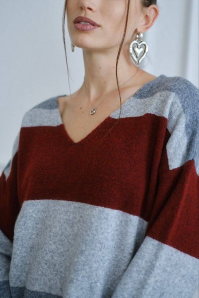 Женский Свитер Trikotto