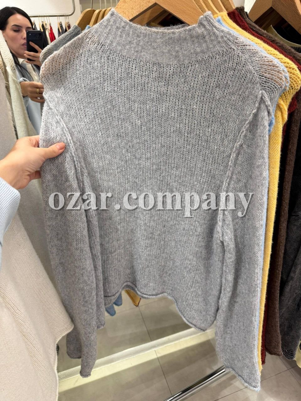 Женский Свитер Trikotto