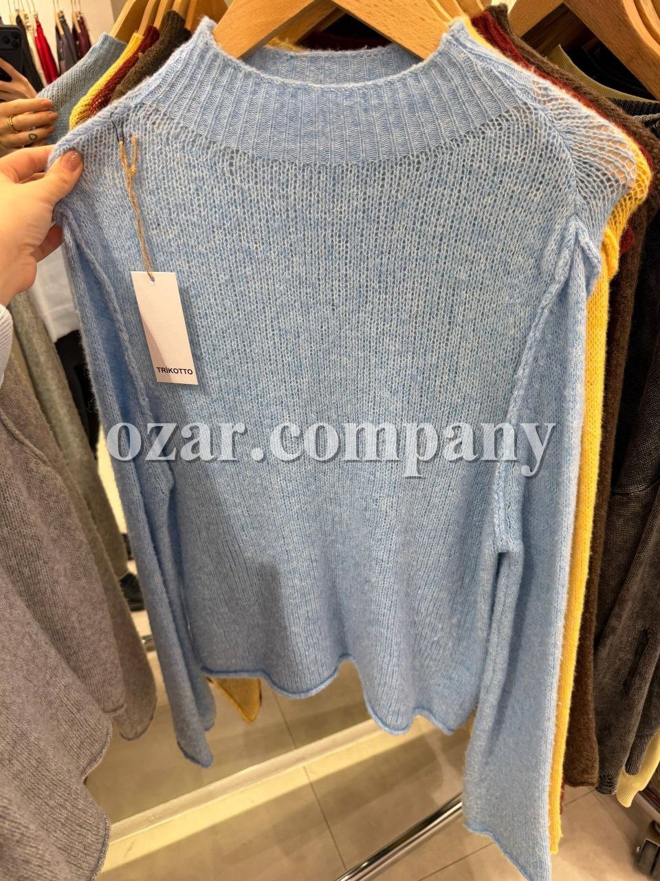 Женский Свитер Trikotto