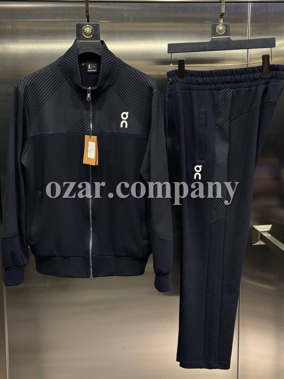 Мужской Спортивный Костюм ON Running