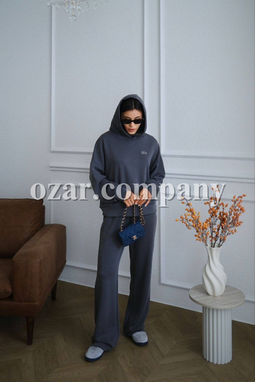 Женский Костюм Trikotto