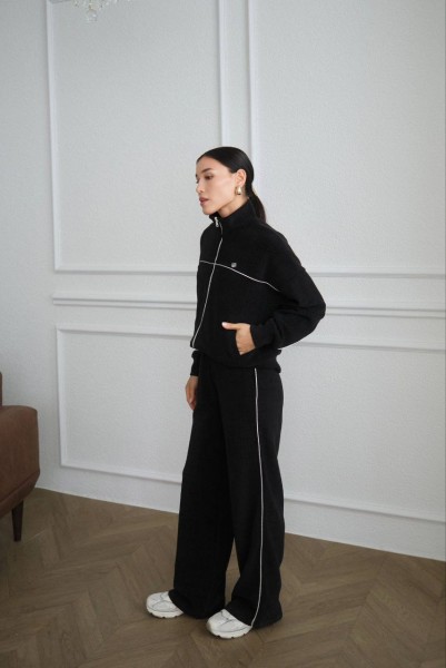 Женский Велюровый Костюм Trikotto