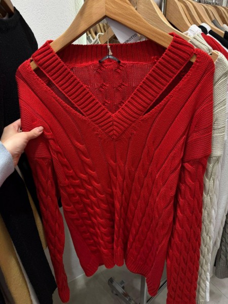 Женский Свитер Trikotto