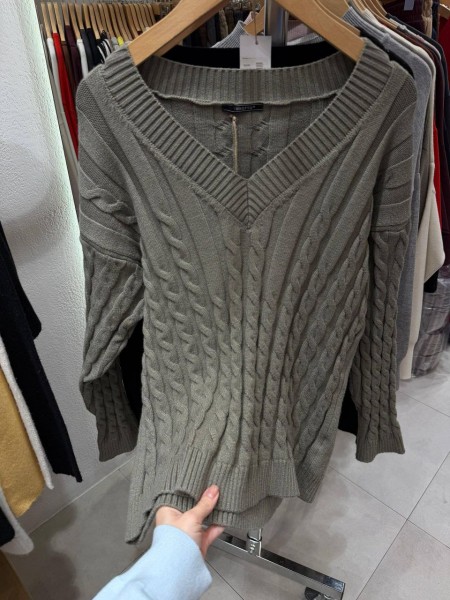 Женский Свитер Trikotto