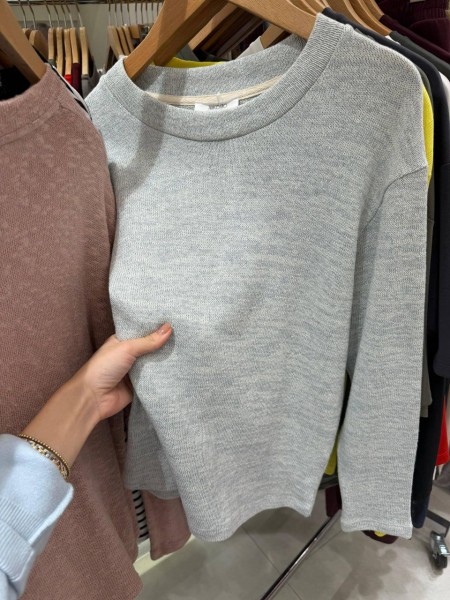 Женский Свитер Trikotto