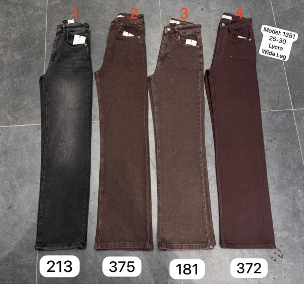 Женские Джинсы Queen