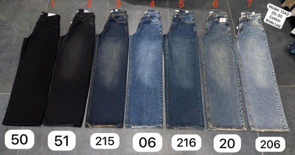 Женские Джинсы Queen