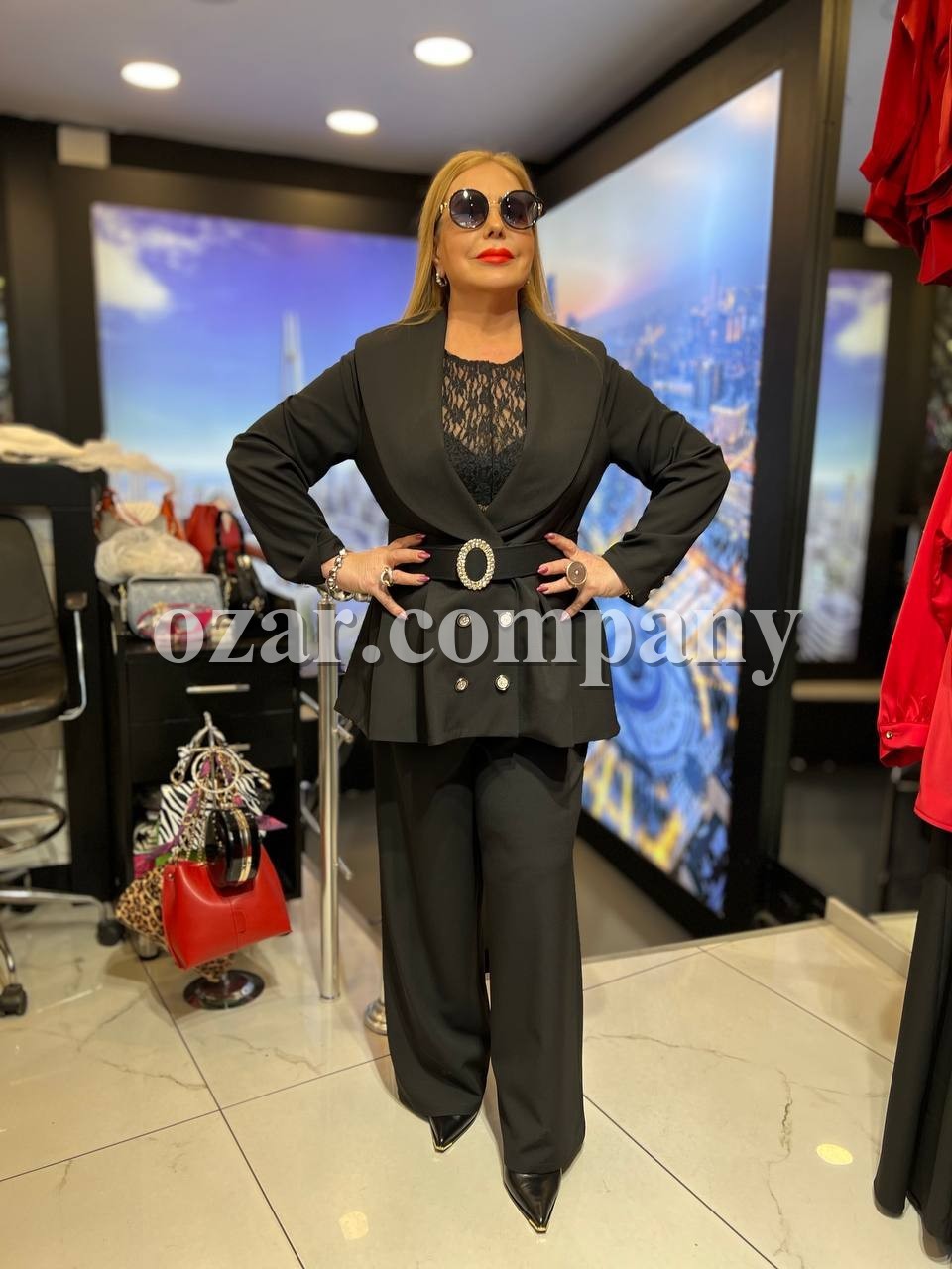 Женский Костюм Iness (Большие размеры)