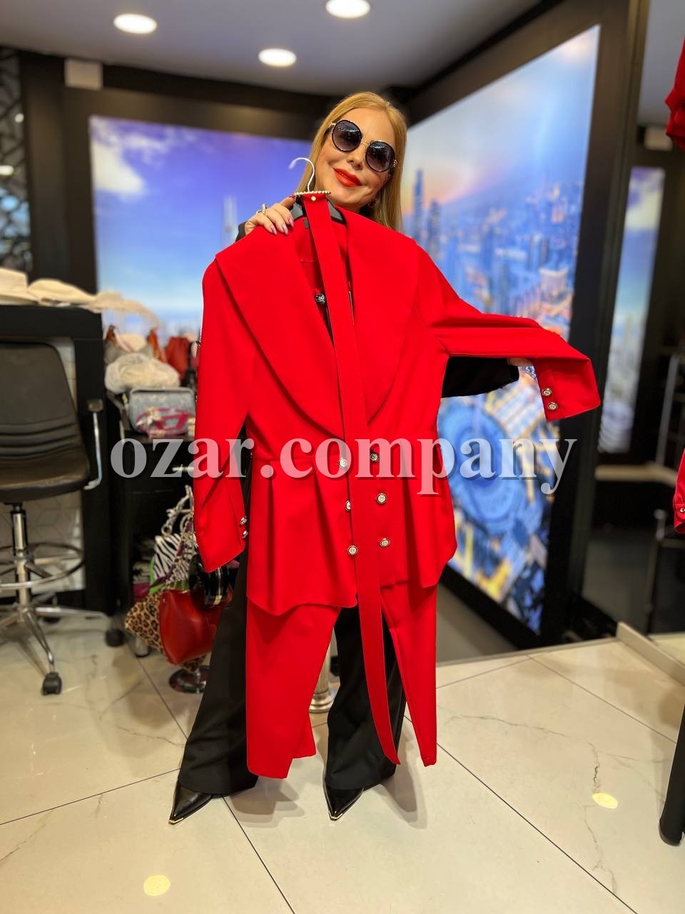 Женский Костюм Iness (Большие размеры)