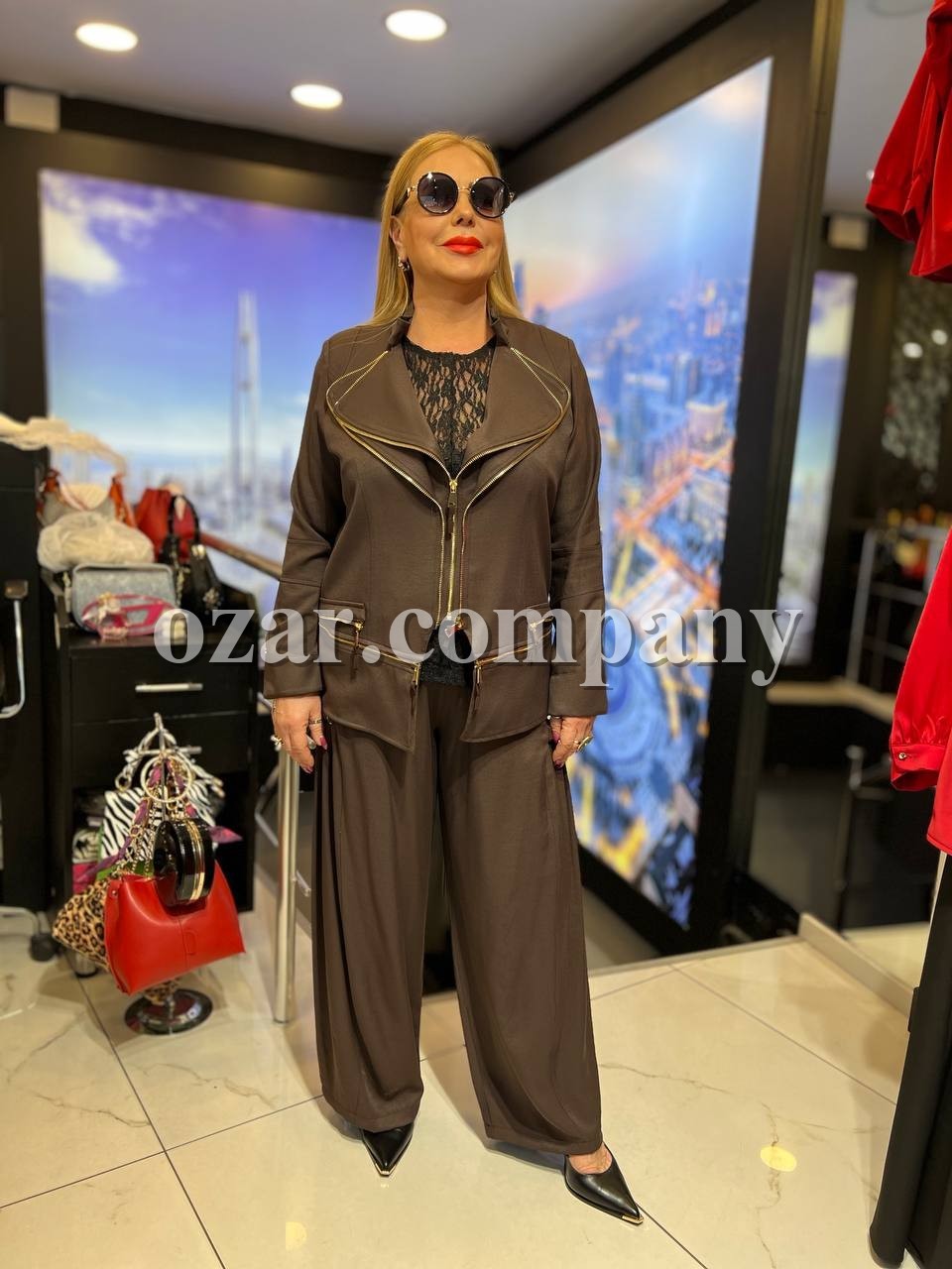 Женский Костюм Iness (Большие размеры)