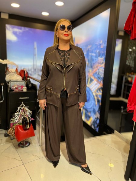 Женский Костюм Iness (Большие размеры)