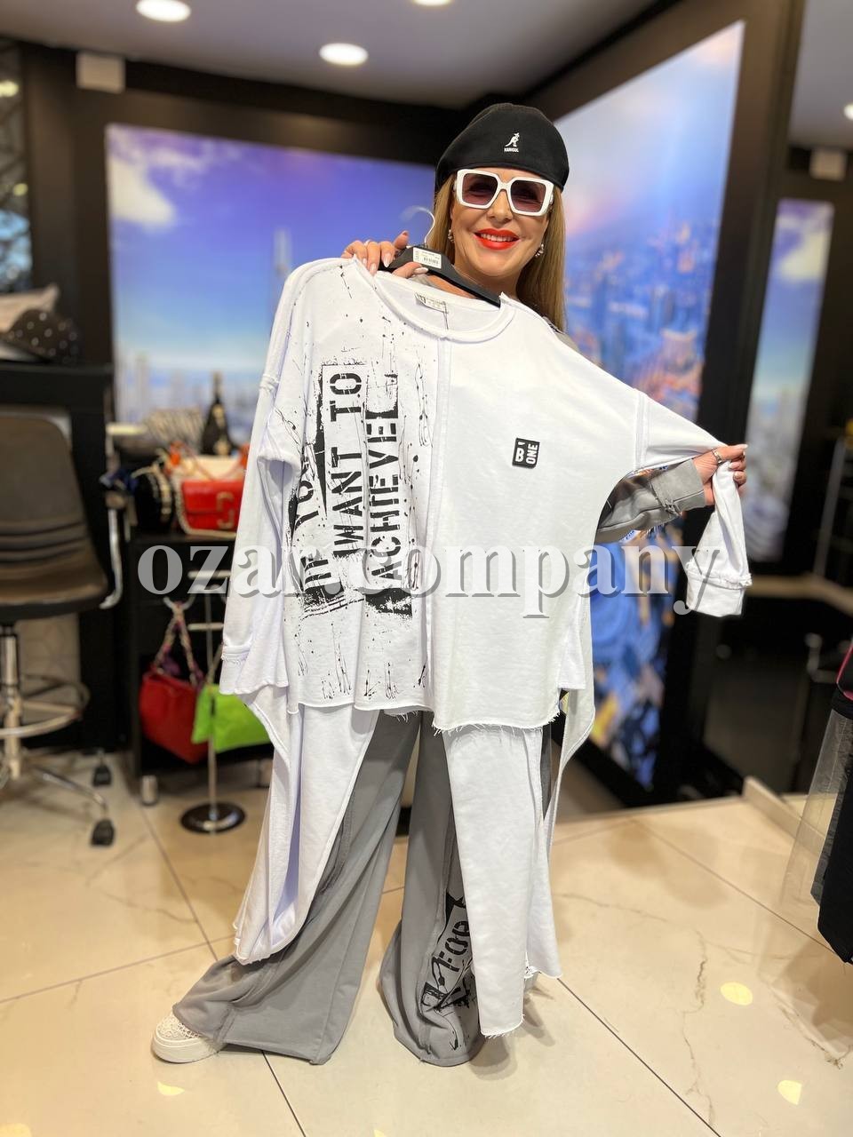 Женский Костюм Iness (Большие размеры)