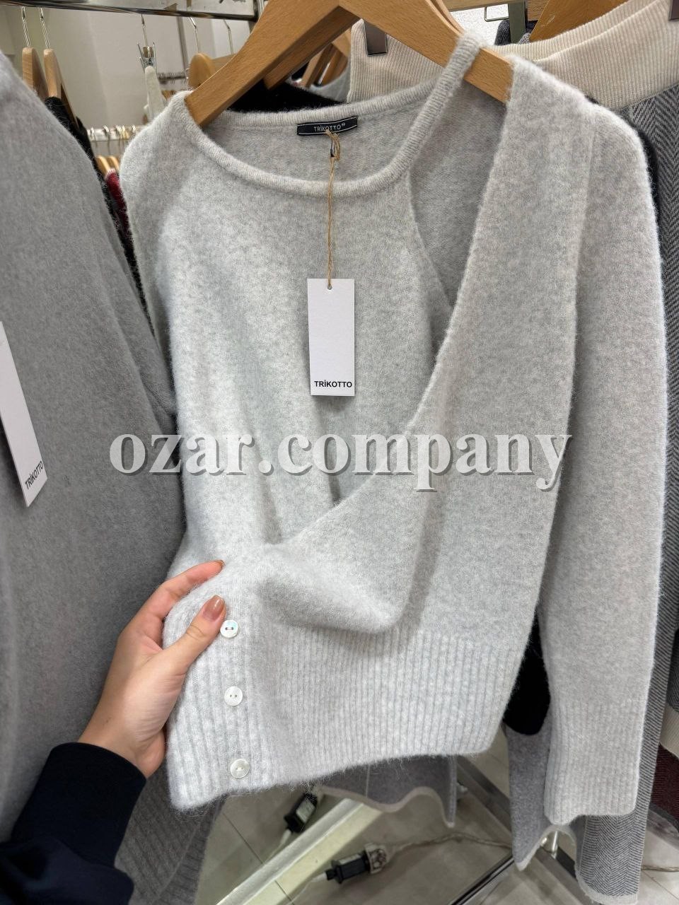 Женская Кофточка Trikotto