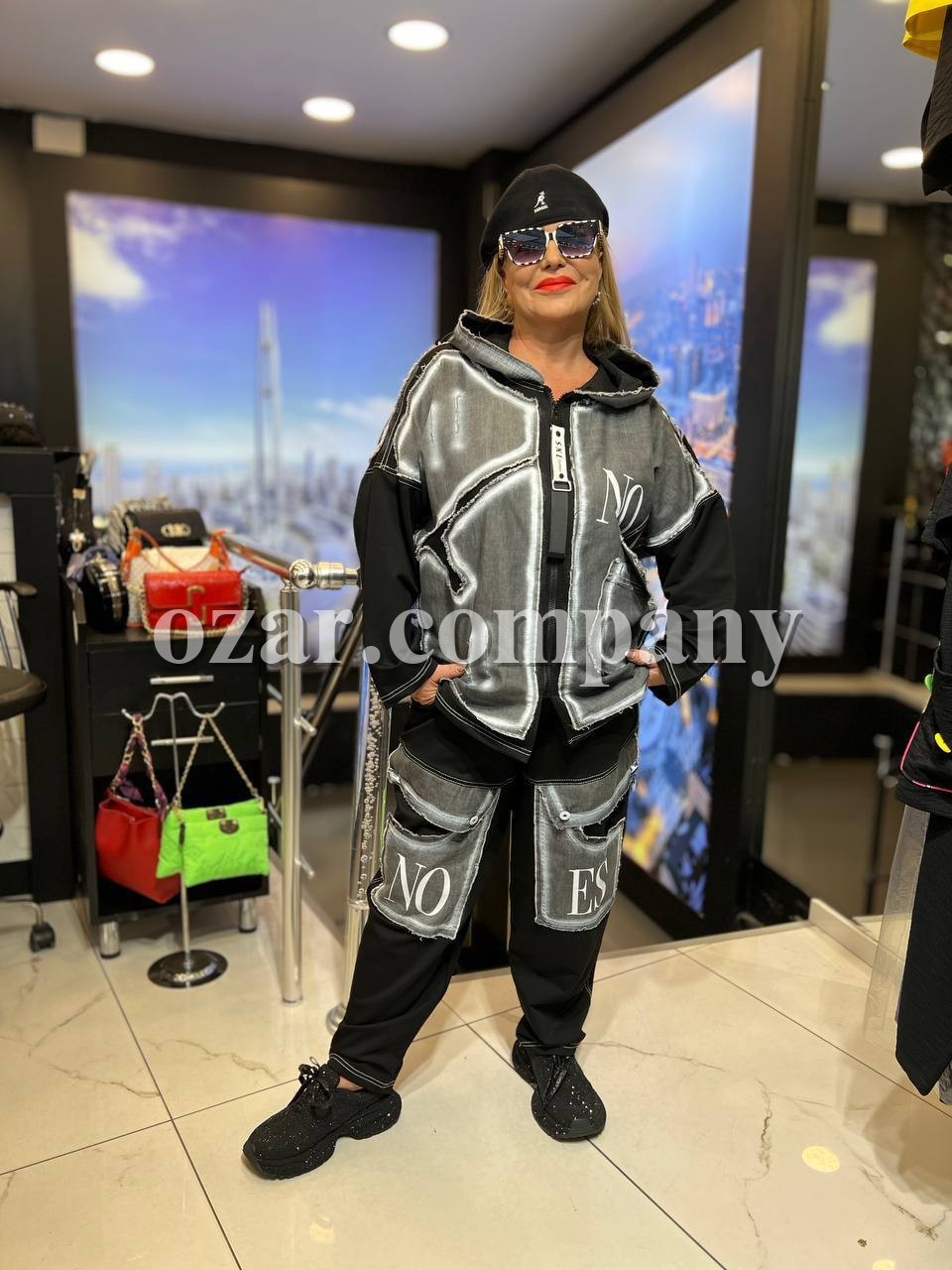 Женский Джинсовый Костюм Iness (Большие размеры)