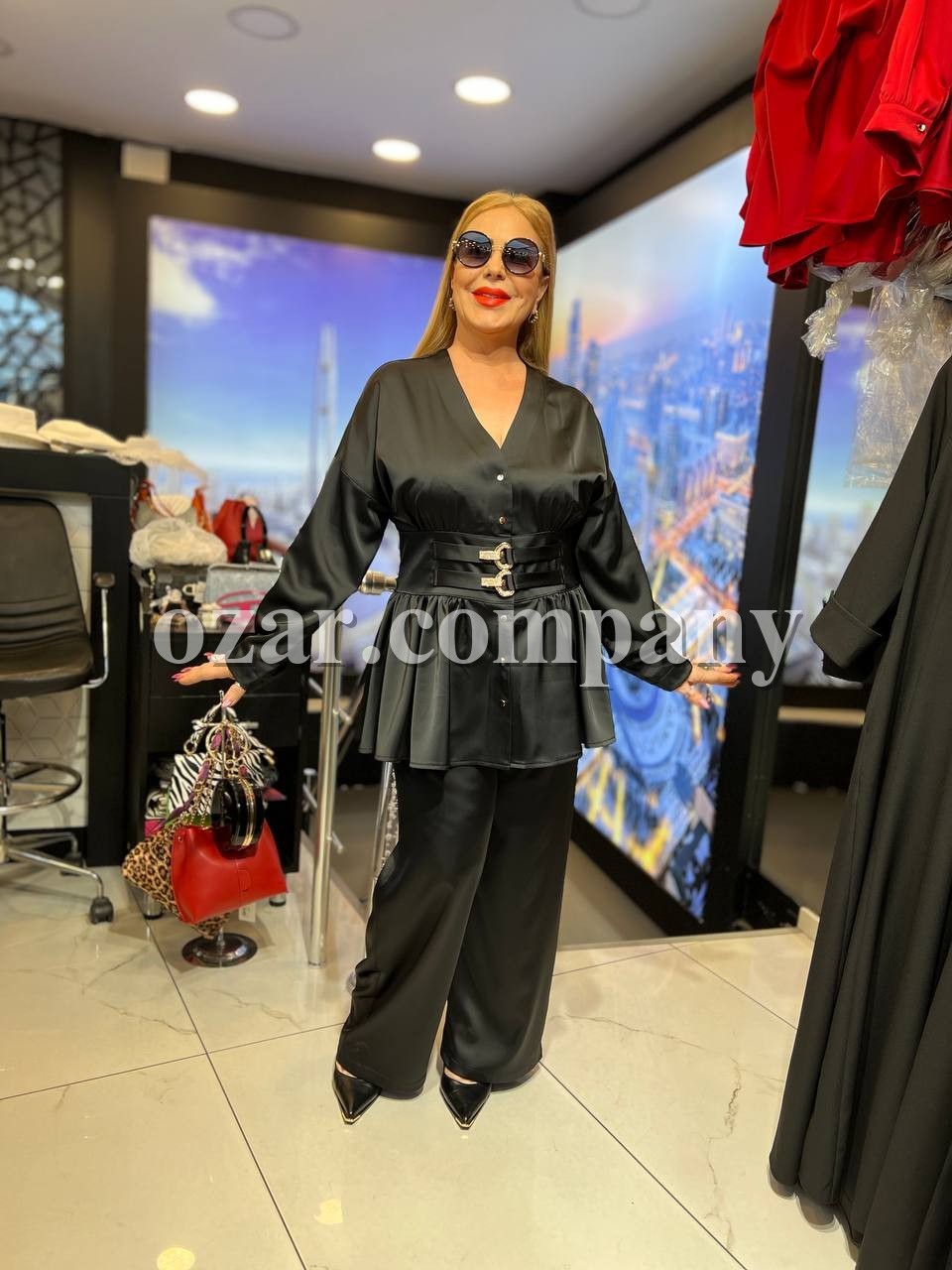 Женский Костюм Iness (Большие размеры)