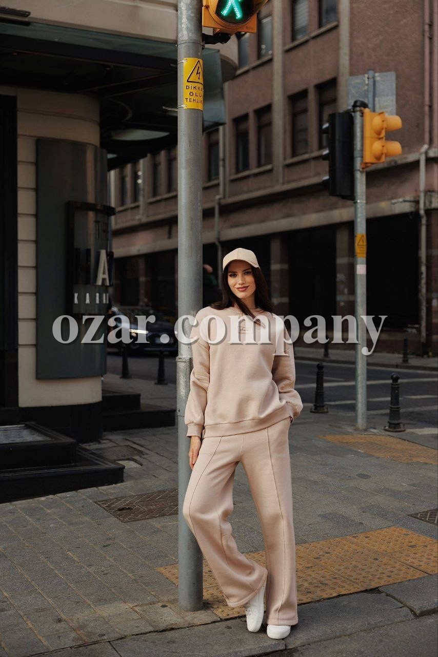 Женский Костюм Trikotto