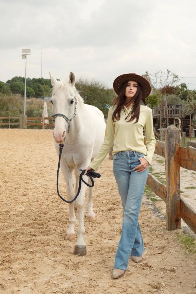 Женский Свитшот Trikotto 