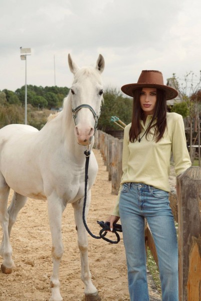 Женский Свитшот Trikotto 